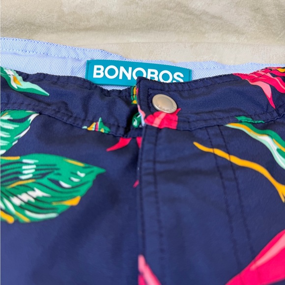 Bonobos Men's Tropical Print Swim Shorts Size 30 Navy and Pink 9” Inseam - Picture 2 of 9